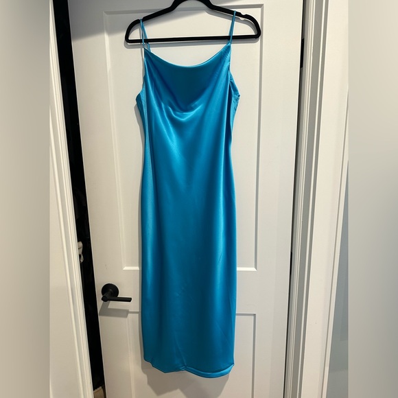 Sleek Blue Satin Slip Dress - Picture 4 of 7